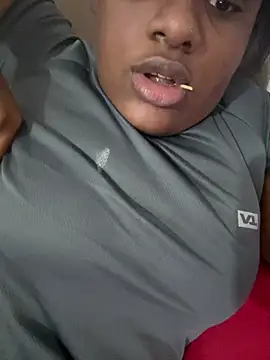 amorasecy online show from January 2026 12:36:02 AM