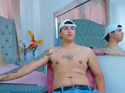 ThomasThund online show from January 2026 06:56:02 PM