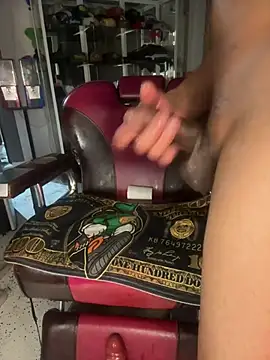 Prettyboyentremex online show from July 2026 11:56:02 AM