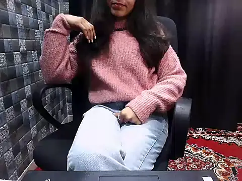 Oily boobs online show from December 2025 01:19:01 PM