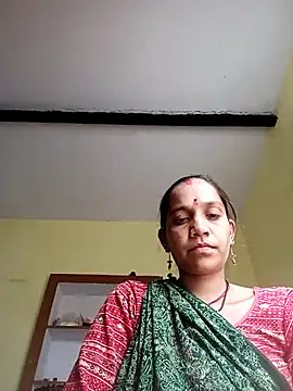 Snapshot of Karishma_singh chatting on February 2026 10:00:01 AM Karishma singh online show from February 2026 10:00:01 AM