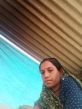 Snapshot of Karishma_singh chatting on February 2026 03:38:02 AM Karishma singh online show from February 2026 03:38:02 AM