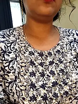 Snapshot of Deshi_bhabhi143 chatting on February 2026 06:28:01 AM Deshi bhabhi143 online show from February 2026 06:28:01 AM