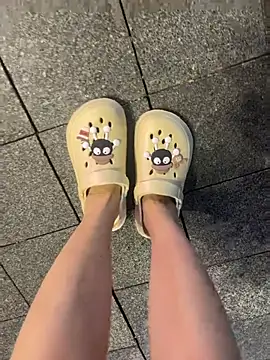 Snapshot of Molly-xiao chatting on May 2026 05:07:01 PM Molly-xiao online show from May 2026 05:07:01 PM