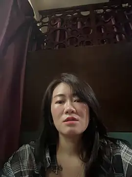 Snapshot of Molly-xiao chatting on May 2026 08:00:01 AM Molly-xiao online show from May 2026 08:00:01 AM