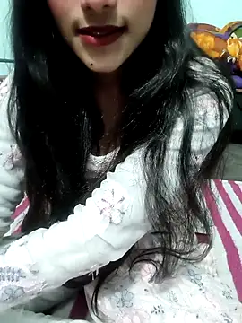 Yours-Zeenat online show from January 2026 05:56:01 AM