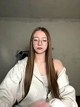 Snapshot of Eseniya_ chatting on January 2026 08:16:01 AM Eseniya online show from January 2026 08:16:01 AM