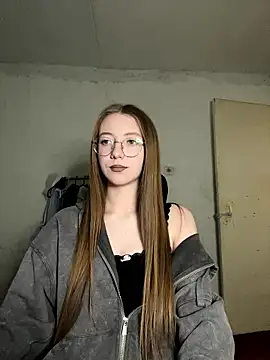 Snapshot of Eseniya_ chatting on January 2026 12:18:02 PM Eseniya online show from January 2026 12:18:02 PM