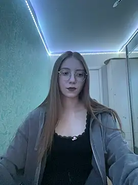 Snapshot of Eseniya_ chatting on February 2026 11:47:02 AM Eseniya online show from February 2026 11:47:02 AM