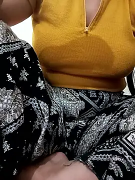 ShamaParvin online show from February 2026 12:22:02 PM