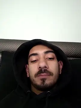 rzgaronlinq online show from January 2026 12:40:01 PM