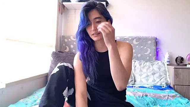 LunaisBack online show from February 2026 09:48:02 PM