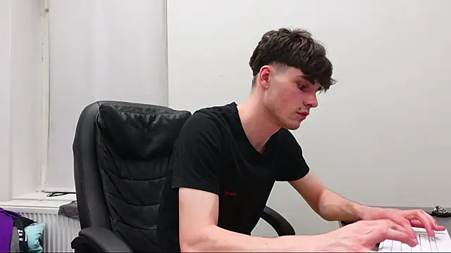 Daniel Shawnn online show from April 2026 10:26:01 PM