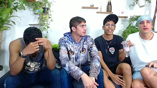 Interracial Snow Bunny online show from February 2026 05:11:01 PM