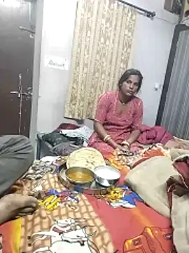 Snapshot of hornycouple20000 chatting on February 2026 07:32:01 PM hornycouple20000 online show from February 2026 07:32:01 PM