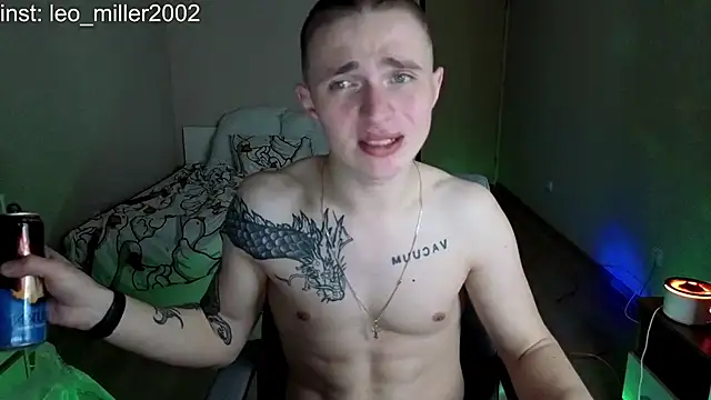 Snapshot of LEO__MILLER chatting on April 2026 09:27:01 PM LEO MILLER online show from April 2026 09:27:01 PM