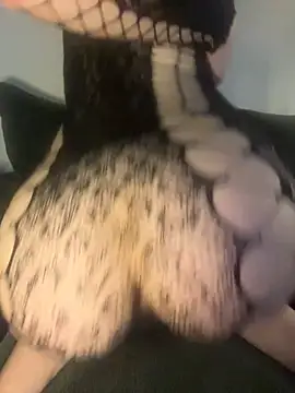 Snapshot of Annaluvv chatting on February 2026 08:10:01 AM Annaluvv online show from February 2026 08:10:01 AM