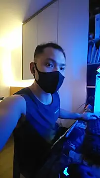 Snapshot of OnlyHand9x chatting on March 2026 05:02:01 PM OnlyHand9x online show from March 2026 05:02:01 PM