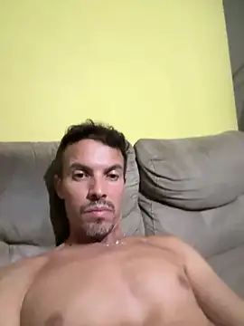 Snapshot of Naldopaugrand chatting on February 2026 02:06:02 AM Naldopaugrand online show from February 2026 02:06:02 AM