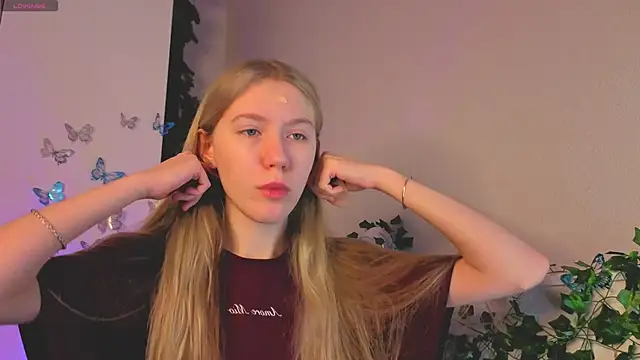 Snapshot of SirenThalassa chatting on February 2026 07:09:02 AM SirenThalassa online show from February 2026 07:09:02 AM