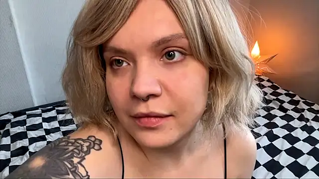 MelliSifuentes online show from January 2026 09:44:02 AM