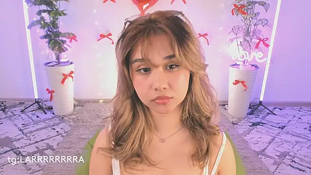 larabae online show from February 2026 08:16:01 PM