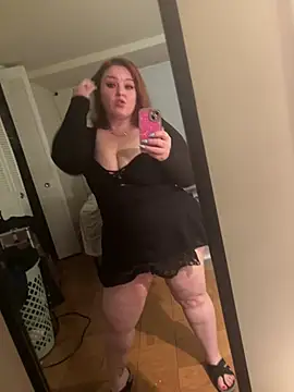 KittyCreamKisses online show from February 2026 11:56:01 PM