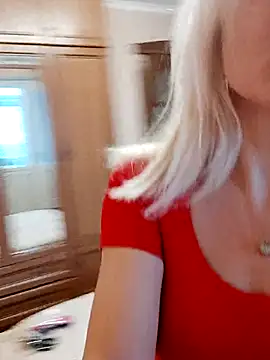 Snapshot of MiraStar984 chatting on February 2026 09:52:01 AM MiraStar984 online show from February 2026 09:52:01 AM