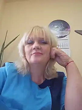 AliceStar333 online show from February 2026 12:56:02 PM