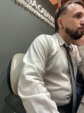 Snapshot of Chubandchaser chatting on February 2026 11:14:01 PM Chubandchaser online show from February 2026 11:14:01 PM