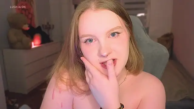 Ol1via online show from January 2026 12:15:02 AM