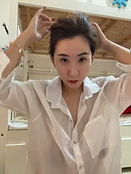 Jingjingxiang-520 online show from February 2026 07:16:02 AM