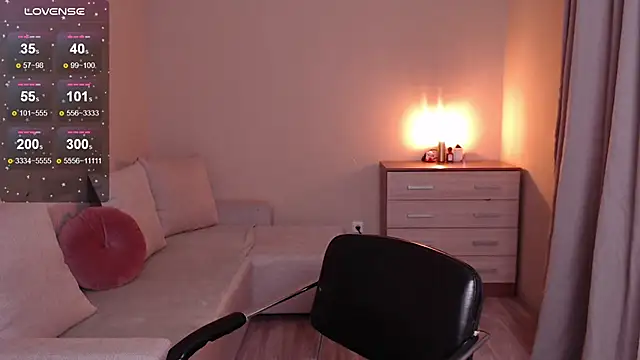 Snapshot of lia_hetty chatting on January 2025 03:23:01 PM lia hetty online show from January 2025 03:23:01 PM