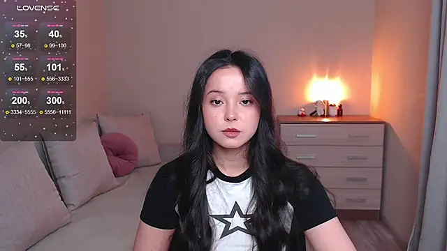 Snapshot of lia_hetty chatting on October 2025 02:14:02 PM lia hetty online show from October 2025 02:14:02 PM