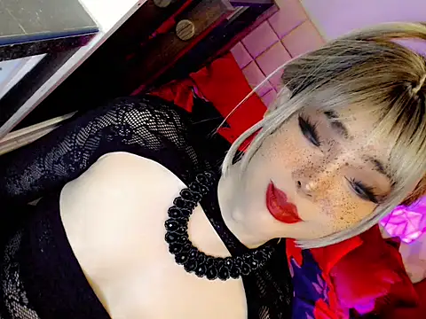 Snapshot of BEYBIDOMME chatting on May 2026 01:38:02 PM BEYBIDOMME online show from May 2026 01:38:02 PM