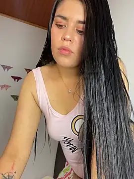Snapshot of sophyy_white chatting on May 2026 11:24:01 PM sophyy white online show from May 2026 11:24:01 PM