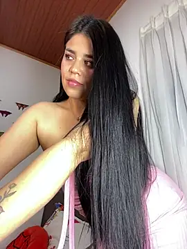 Snapshot of sophyy_white chatting on June 2026 05:30:01 AM sophyy white online show from June 2026 05:30:01 AM