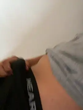 lzinho9153 online show from January 2026 11:48:02 AM