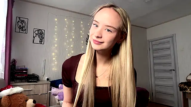 LatashiaOrcutt online show from January 2026 08:49:01 AM