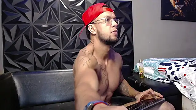 Snapshot of jacob_bentley chatting on January 2026 11:28:01 PM jacob bentley online show from January 2026 11:28:01 PM