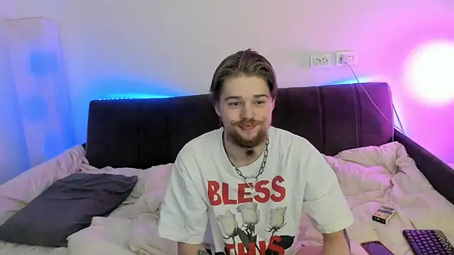 Snapshot of Lev_Miller chatting on February 2026 10:32:02 PM Lev Miller online show from February 2026 10:32:02 PM