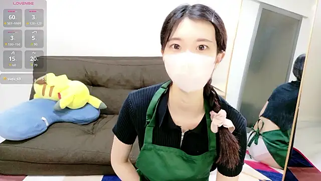 Snapshot of Rui-chaaan chatting on April 2026 10:02:01 AM Rui-chaaan online show from April 2026 10:02:01 AM