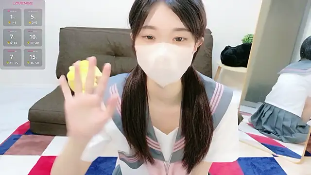 Snapshot of Rui-chaaan chatting on May 2026 07:46:01 AM Rui-chaaan online show from May 2026 07:46:01 AM