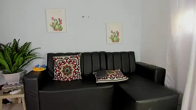 hazel slim online show from January 2026 03:16:02 PM