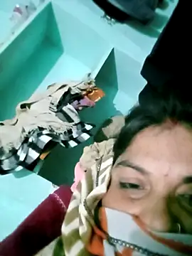 Rajnilodhi4788 online show from January 2026 10:03:02 PM