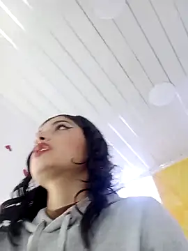 honeyluxe  online show from February 2026 03:58:02 AM