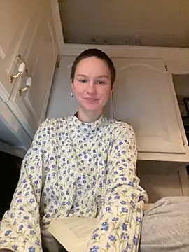 SugarNCinnamon online show from February 2026 09:27:02 AM