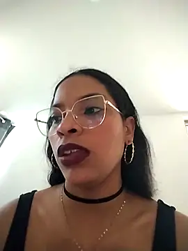 KATALINA SANTANA  online show from February 2026 07:21:01 PM