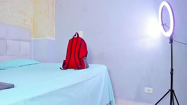 TyagoRoberts  online show from January 2026 03:01:02 AM