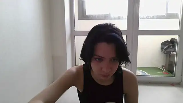 LxayBloom online show from May 2026 01:34:01 AM
